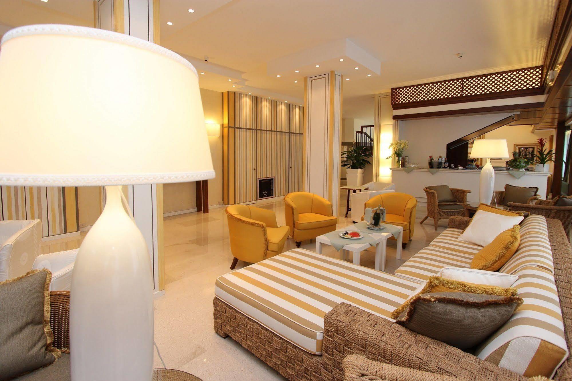 Hotel Delle Rose 4*